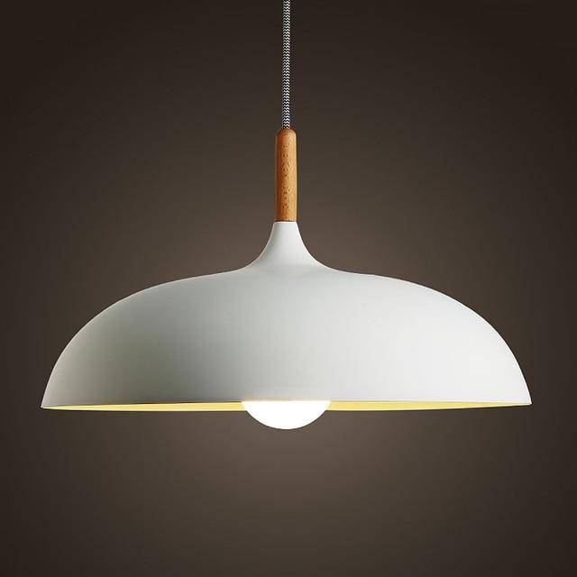Suspension en aluminium coloré avec tige en bois – modèle Wood