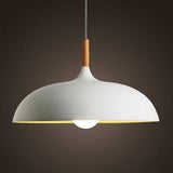 Suspension en aluminium coloré avec tige en bois – modèle Wood